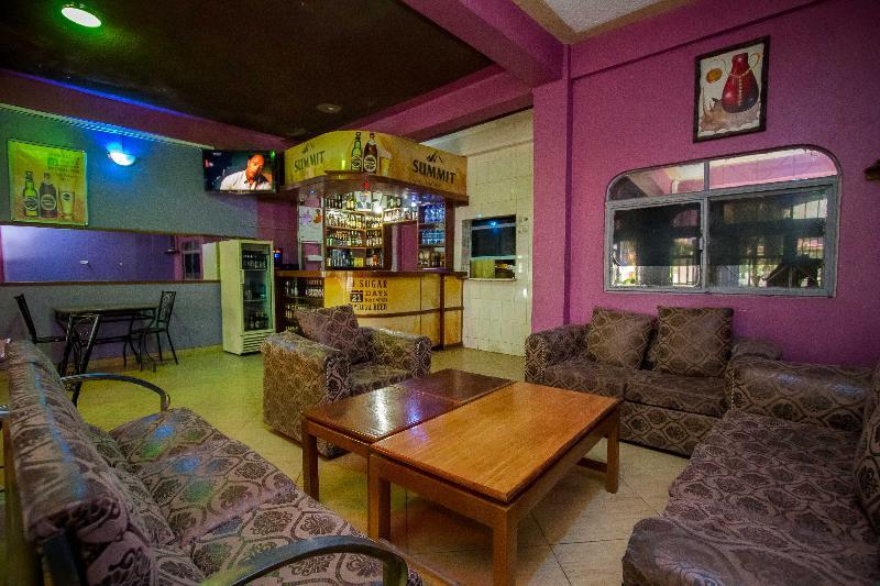 Viewers Park Hotel 奈瓦沙 外观 照片
